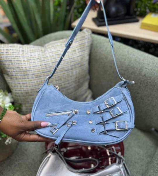 Rebel chic buckle bag