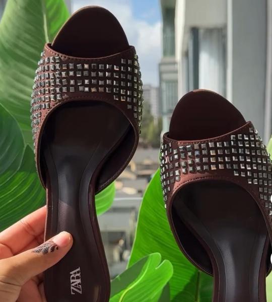 Elegant studded heels