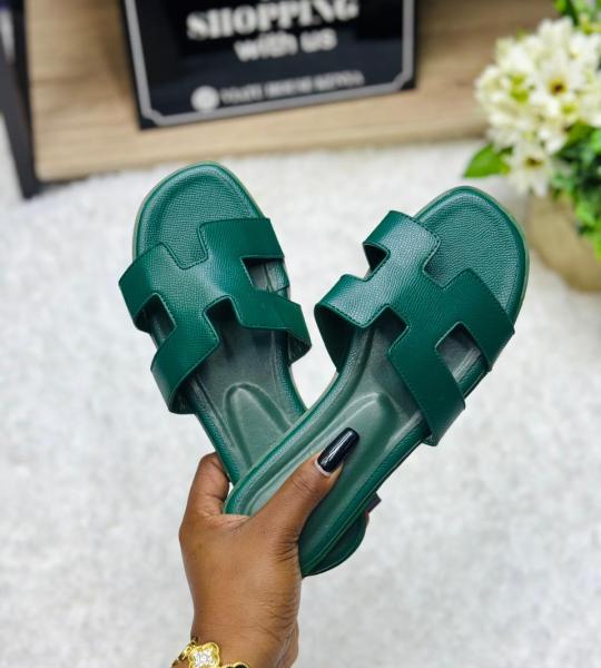 Chic open-toe sandals